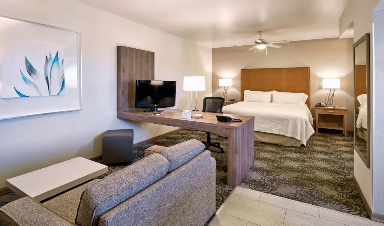 Holiday Inn & Suites Chihuahua Expo By Ihg Чиуауа Екстериор снимка