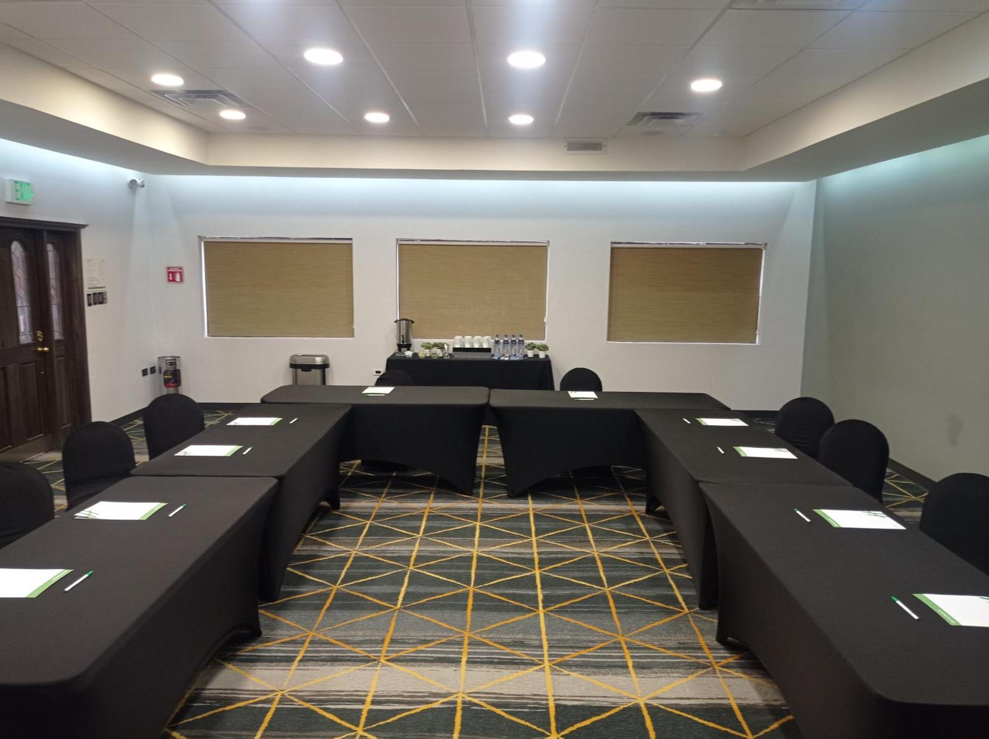 Holiday Inn Hotel & Suites Chihuahua By Ihg Екстериор снимка