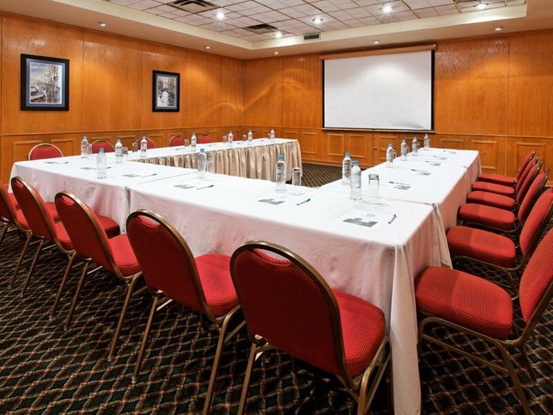 Holiday Inn & Suites Chihuahua Expo By Ihg Чиуауа Екстериор снимка